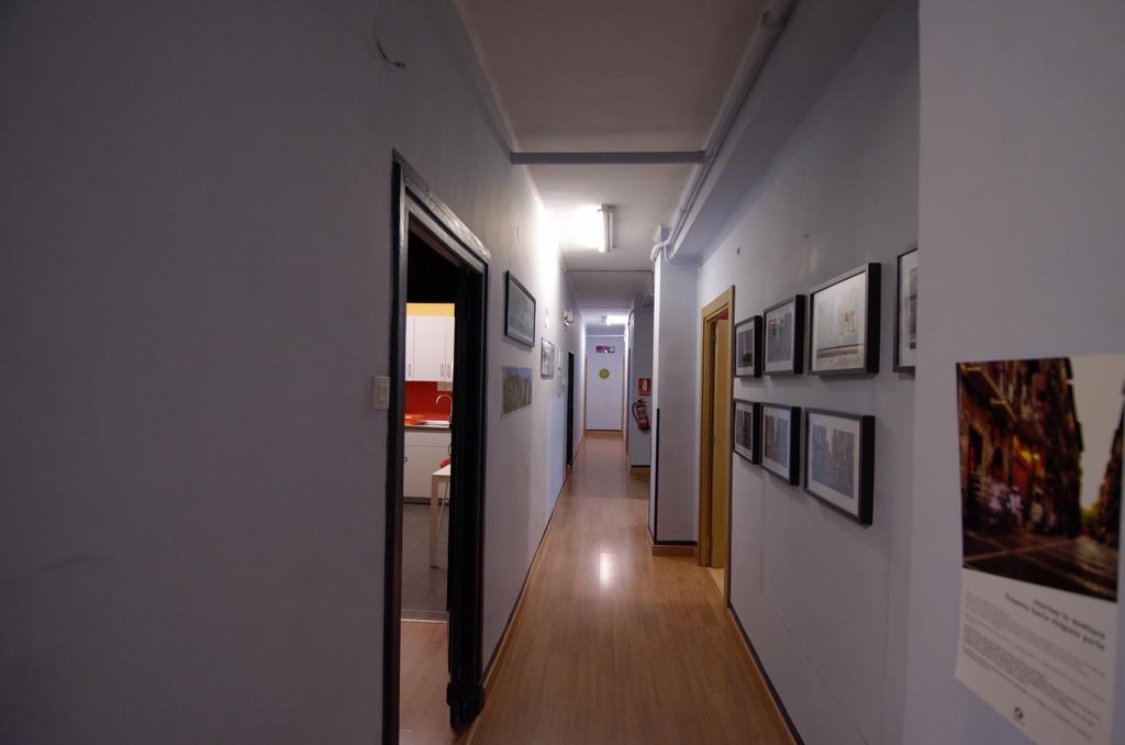 Hostel Hemingway Pamplona Ngoại thất bức ảnh